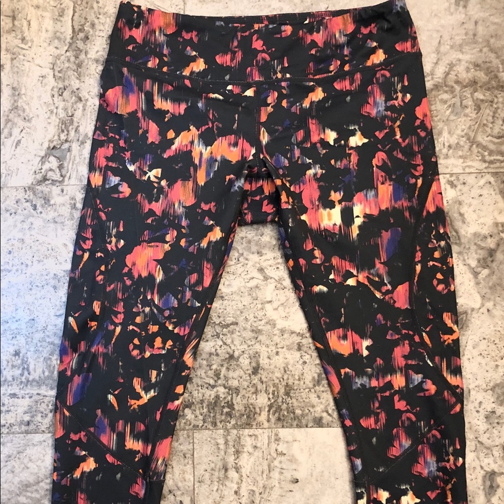 Zella Crop leggings Sz M